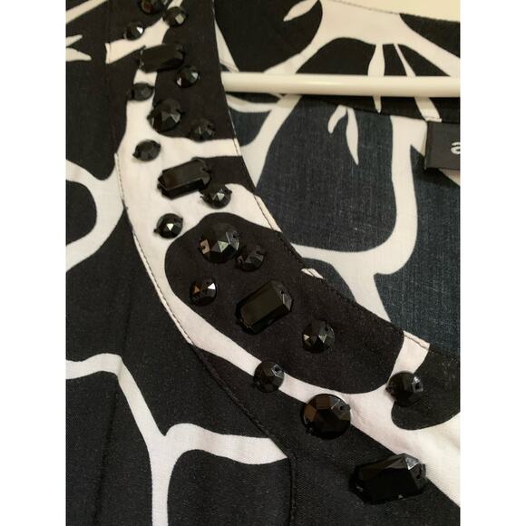 Avenue Floral Beaded Plus Size 22 Black White Midi Short Sleeve Womens Dress - Picture 5 of 6